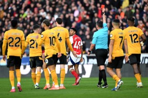 YIHAO-关于Ming在阿森纳比赛中惊险取胜，出色防守引发热议！的信息